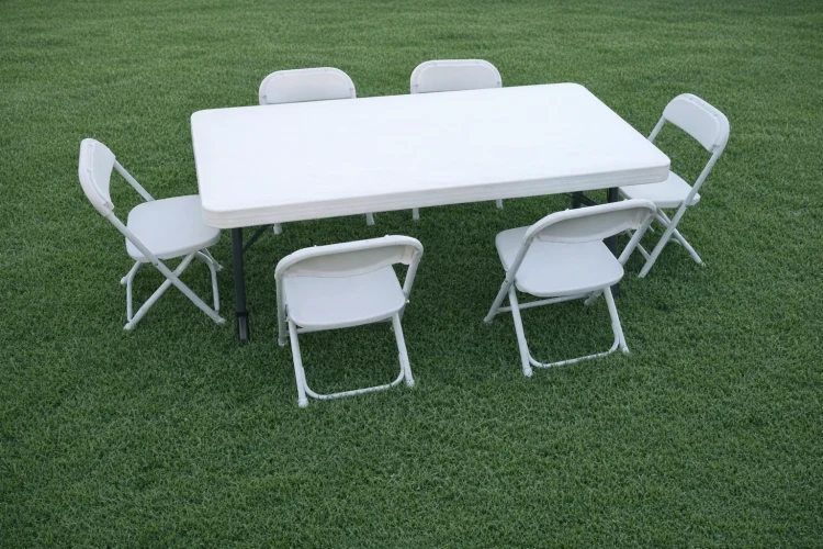 Kids Table And 6 Chairs Set